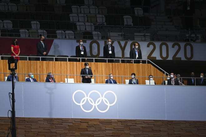 日本德仁天皇宣布:第三十二届奥运会正式开幕