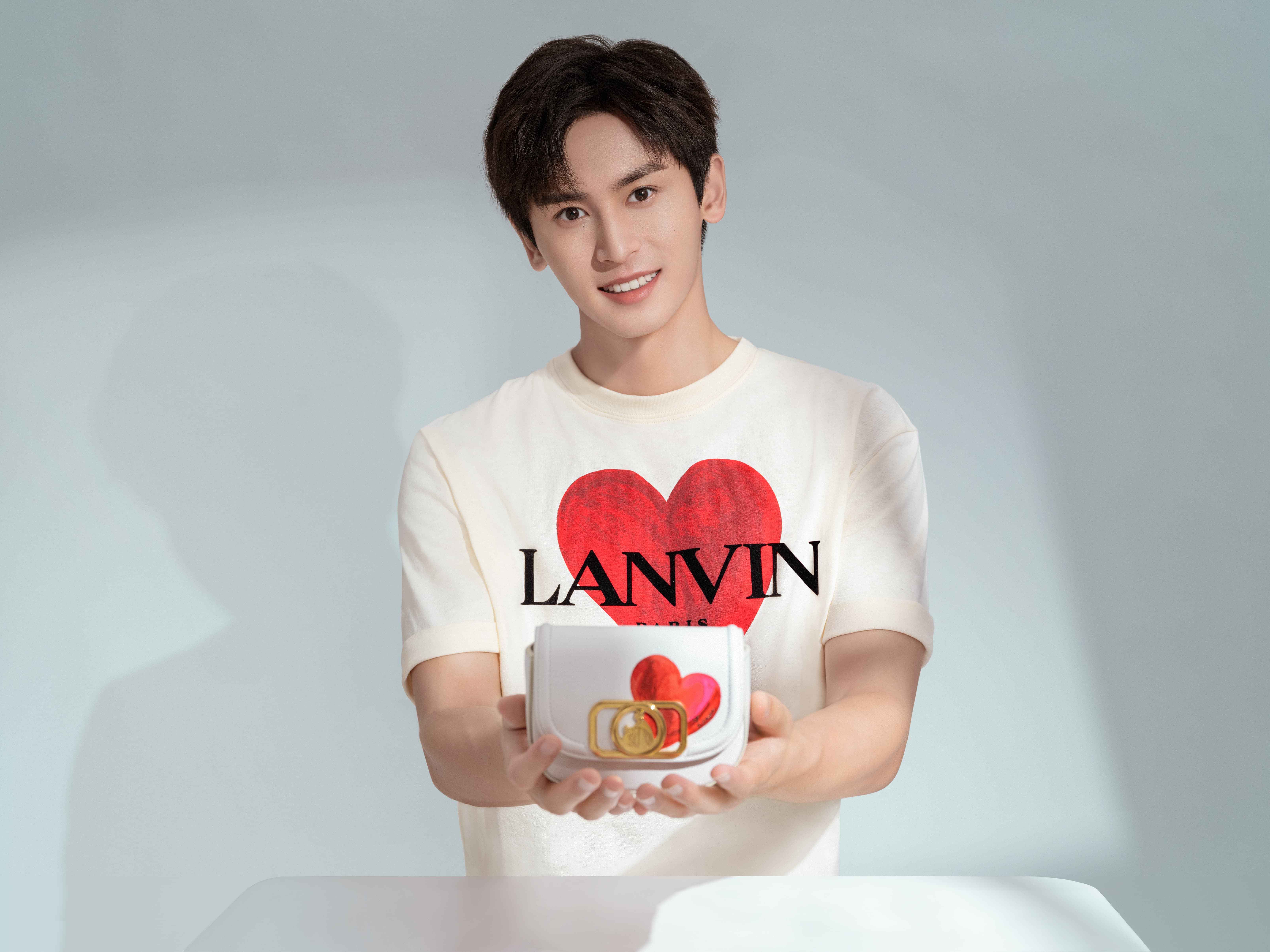 lanvin携手品牌大使张哲瀚演绎七夕限定系列