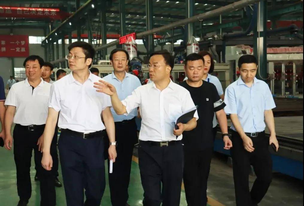 兖州区委书记王庆一行莅临天意机械参观调研