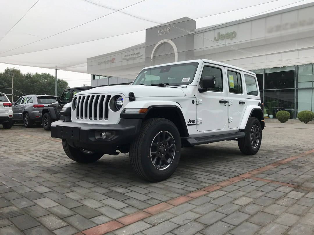 2021款牧马人80周年纪念版白色到店实拍!北京jeep4s店