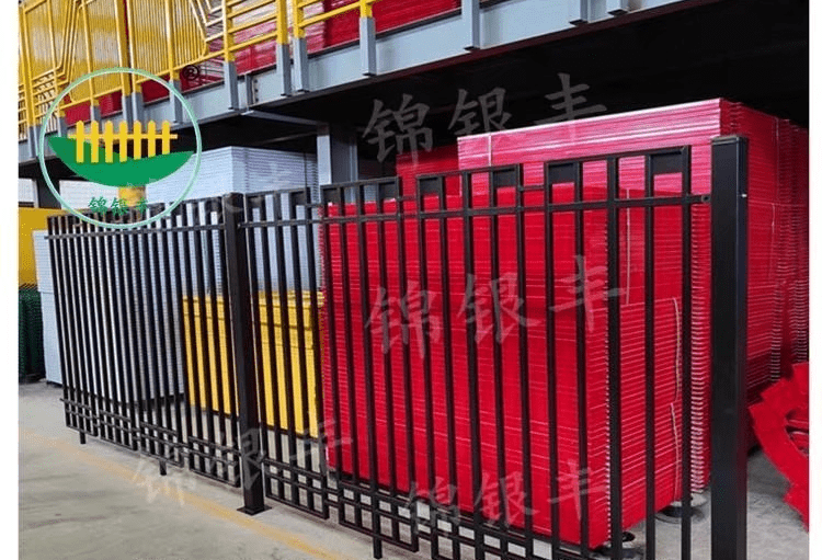 新乡锦银丰护栏:围墙护栏 铁艺护栏设计新颖 样式漂亮
