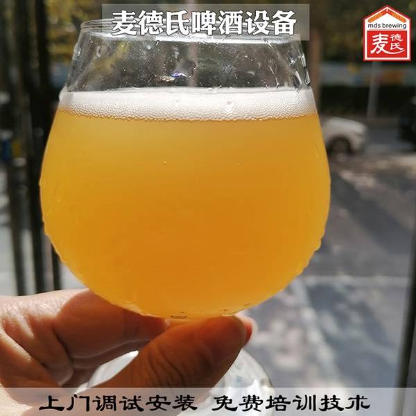 麦德氏精酿啤酒设备之小麦啤的特点