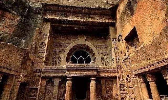 �Ĵ��Ļ��Ź��У�ӡ�ȺͰ������ڣ�Ϊ��ֻ�����й���