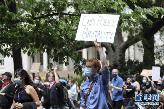 游行|美国多地抗议警察暴力执法 弗洛伊德葬礼安排敲定