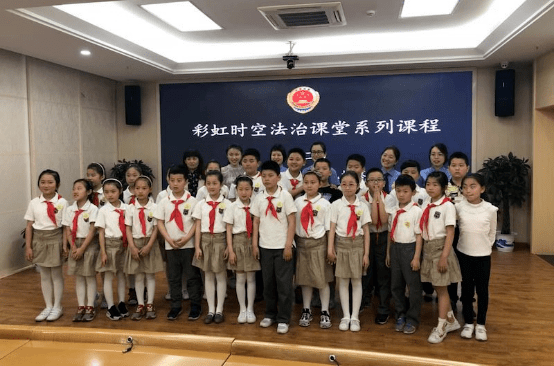 服务部门党建品牌名称 63854ddf534a4bf2bedcbb3a3dc92f22.png