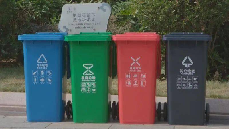 北京包装桶哪个好 40e1fadc8e3f4608a604ebd3e0637a0d.jpeg