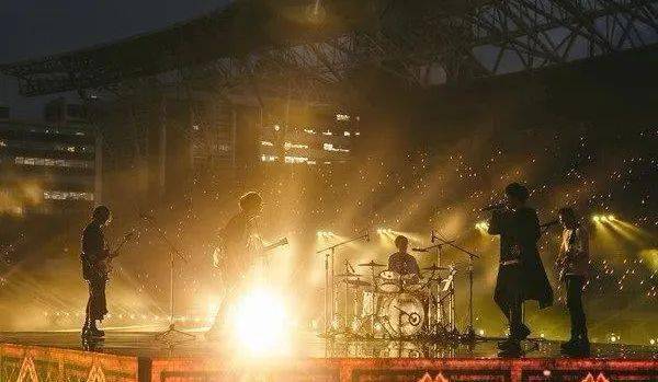 五月的最后一天,五月天还是来了