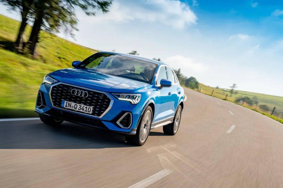 全新奥迪q3sportback了解一下