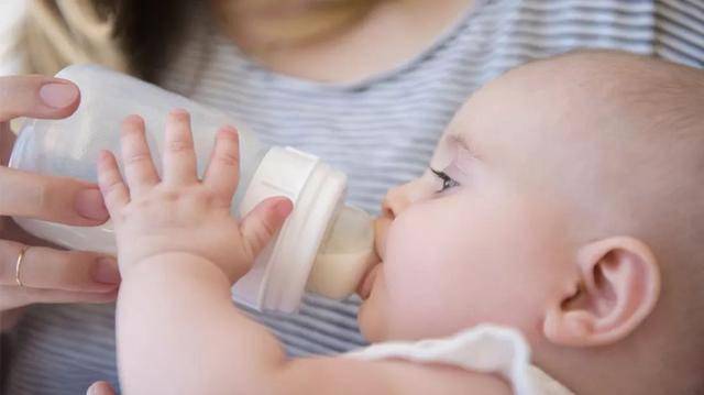 孩子|精细喂养≠科学喂养，别再坑娃了90后爸妈“精养”孩子反遭嫌弃