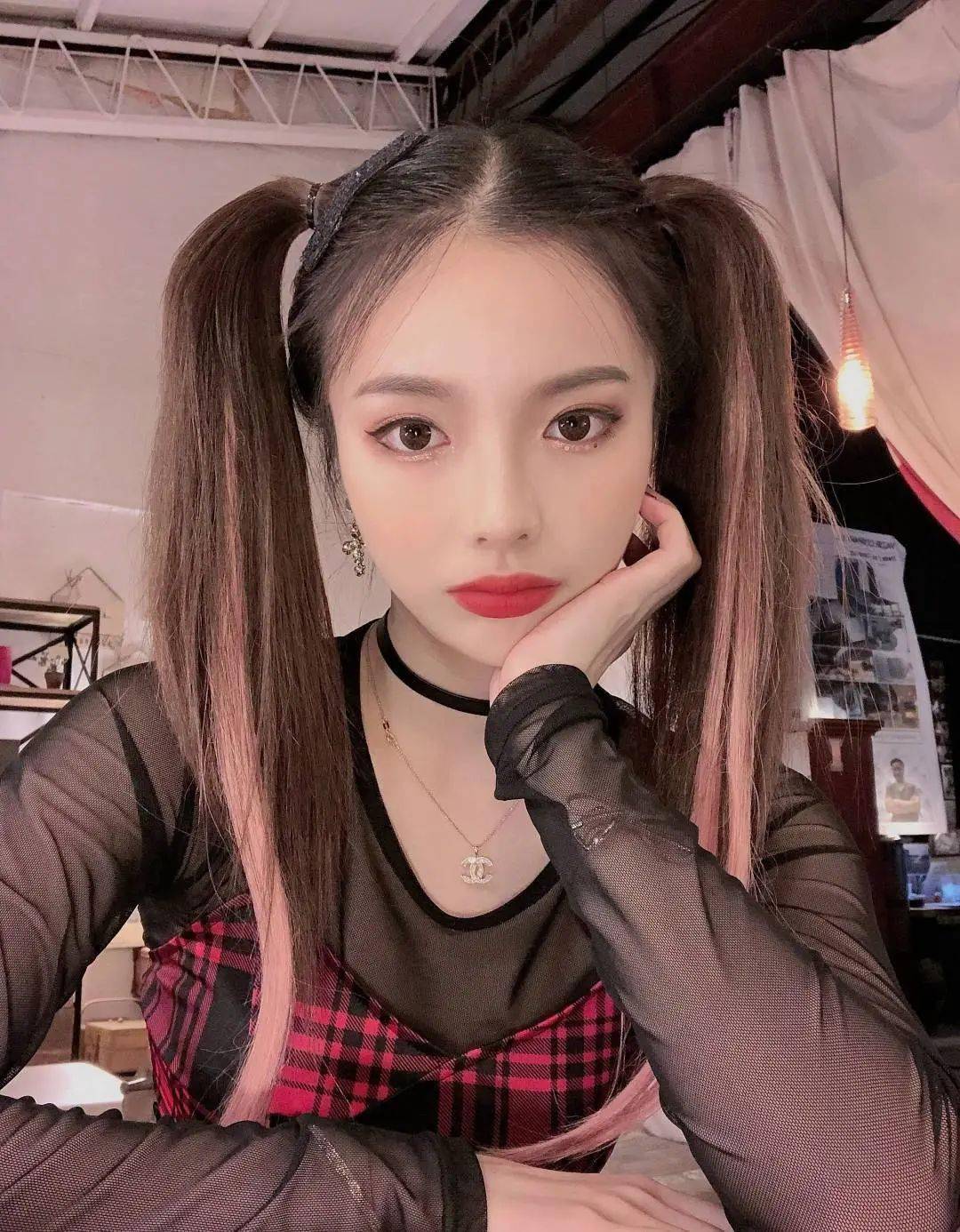 FAN动态丨女星的双马尾造型盘点你们都是吃了可爱吗? FAN动态丨女星的双马尾造型盘点你们都是吃了可爱吗?