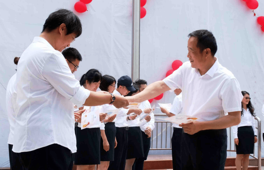 【班主任活动"感谢有你,护我成长—官渡区金马中学举办第25届