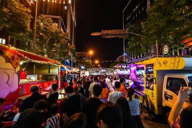 越夜越生活,上海夜晚去哪儿逛吃?这些夜市千万别错过