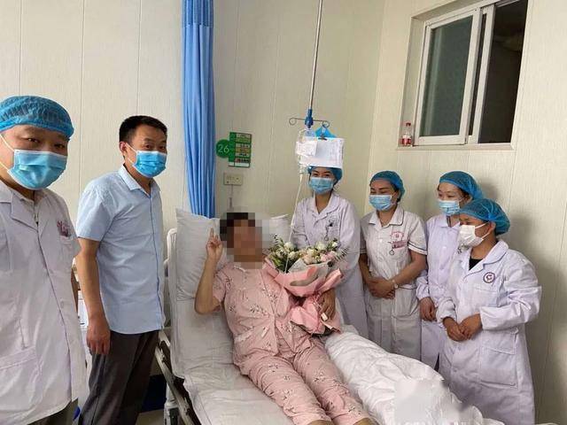 乳腺肿瘤医院排名_乳腺肿瘤图片