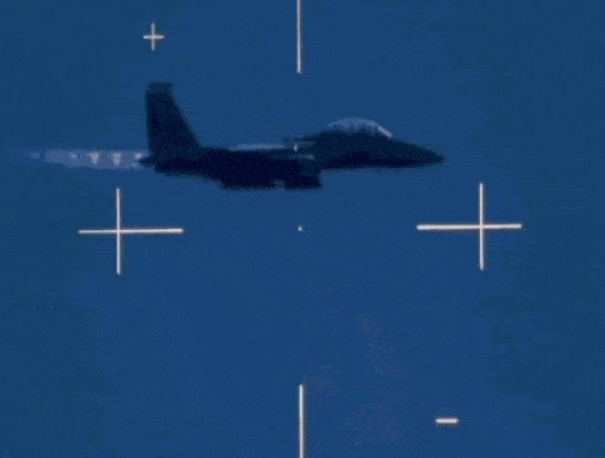 美国的核武器问世以来,只在广岛,长崎进行过原子弹的爆破实际使用.