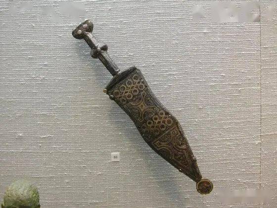 雄鹰的利爪:帝国时期罗马军团的单兵武器究竟有多强?