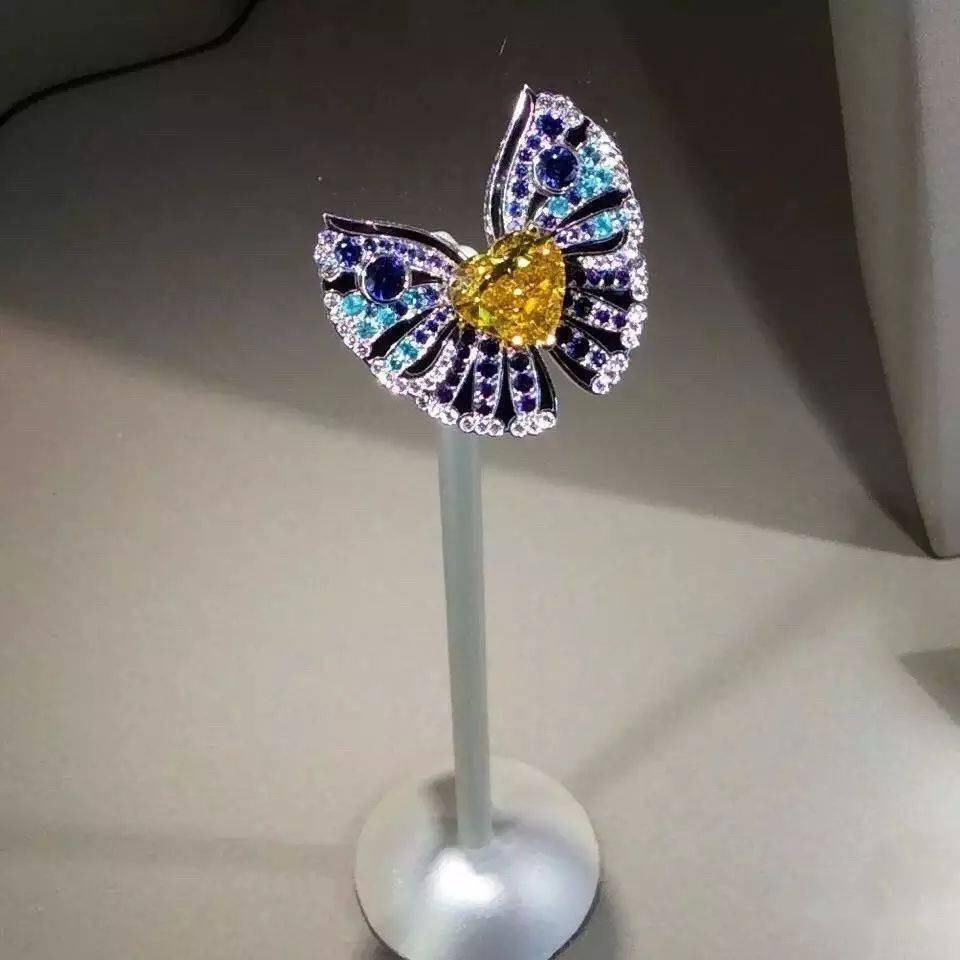 品质珠宝 e83693c1eedd45f382641e7e6fcc3fb5.jpeg