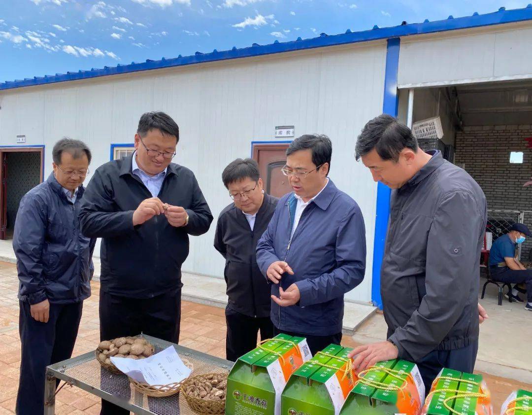 札萨克人口_札萨克图公园(2)