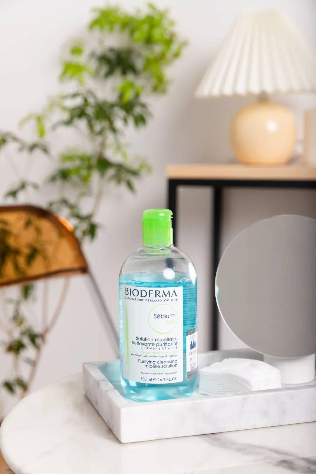 想要按下岁月的暂停键,卸妆比护肤更重要