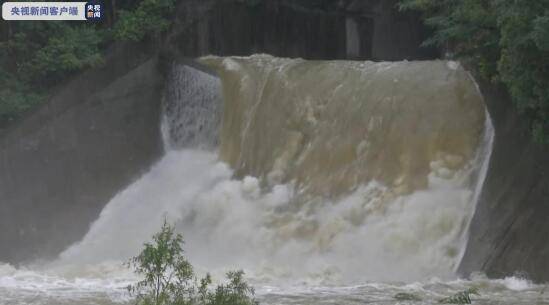 岳西县|安徽多地遭遇持续强降雨 为确保安全多个水库开闸