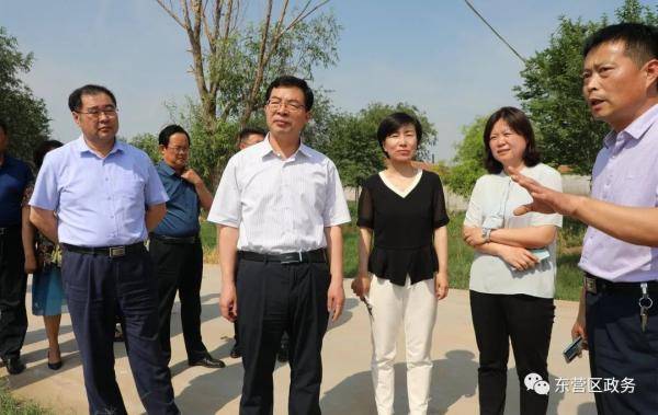 项目|成秋林现场推进脱贫攻坚：下足绣花功夫，坚决打赢脱贫攻坚收官战