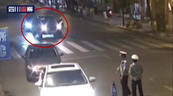 乐山|临检路口耍“小聪明”吊销驾照追究刑责