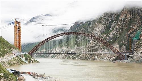 铁路|拉林铁路完成全线120座桥梁主体工程