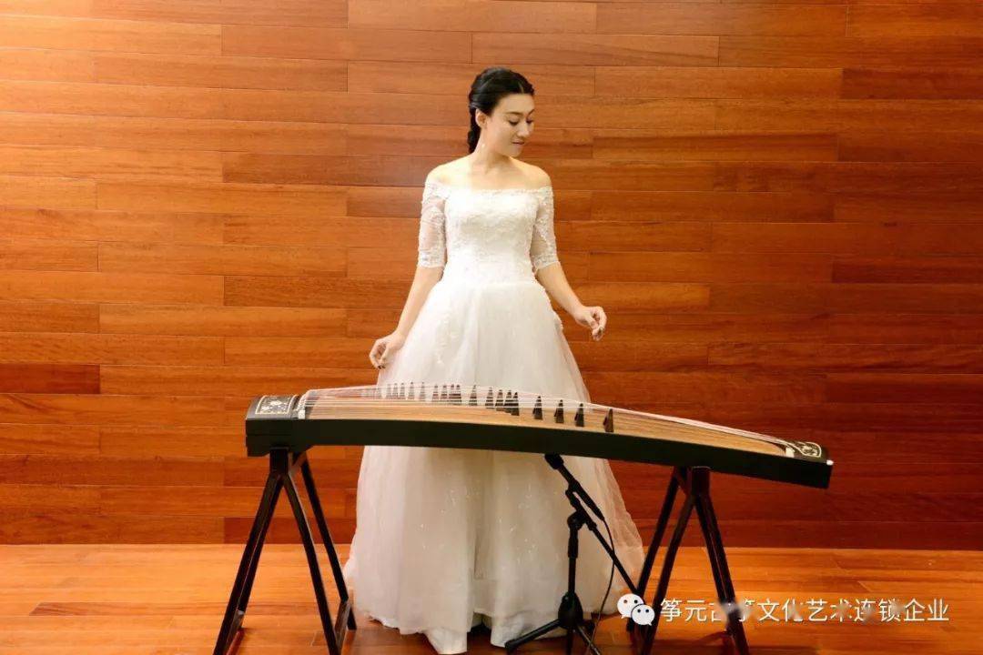 凰图腾主题曲谱_凰图腾