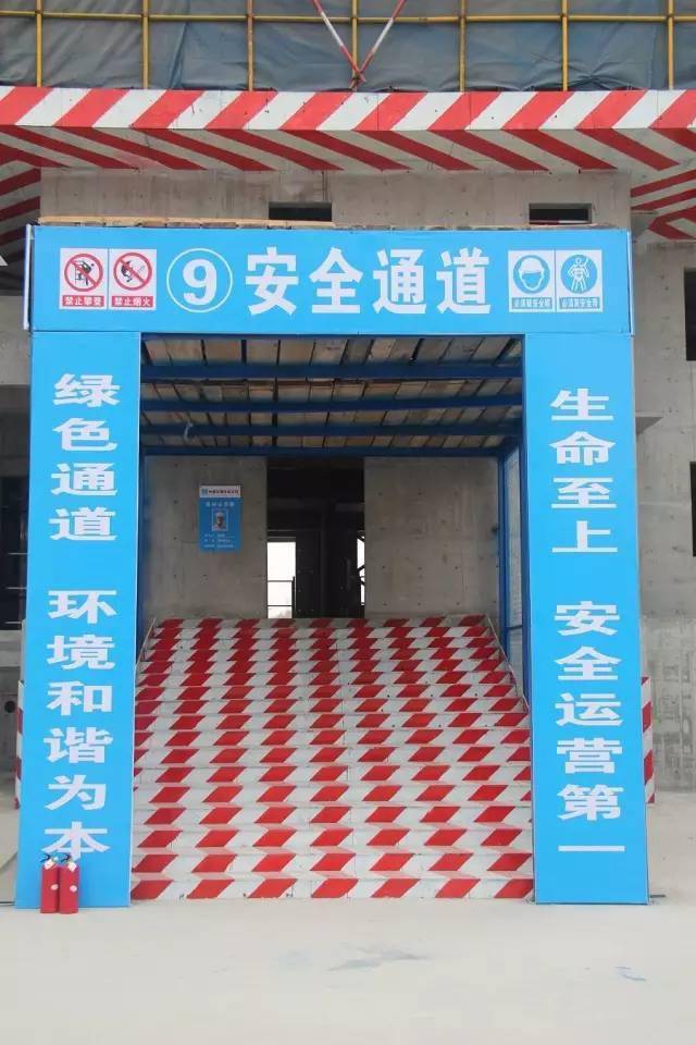 看完这个工地,就能学会一本图集!