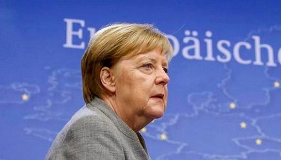 重新审视美国地位、对英国变强硬：默大妈飘了？