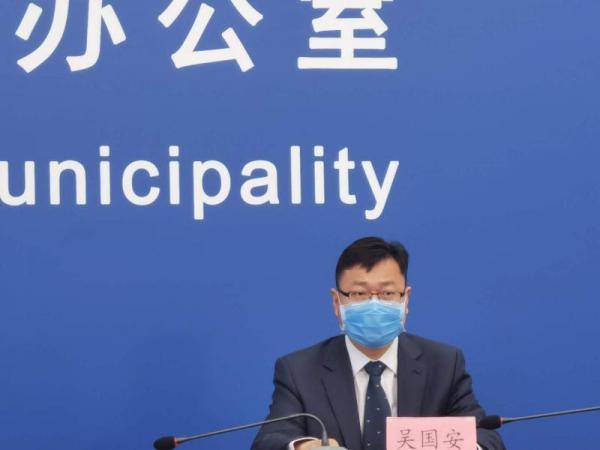 危家煦|北京:新冠患者出院后要继续隔离14天,尚未发现出院患者人传人