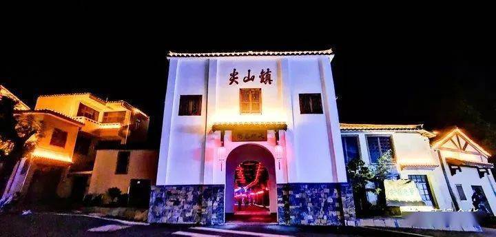 磐安县尖山镇据统计,2016年至2019年,全市共实施小城镇整治项目2853