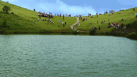 青云山,百漷沟,天门山……  百年古厝:嵩口古镇,爱荆庄,嘉禄庄