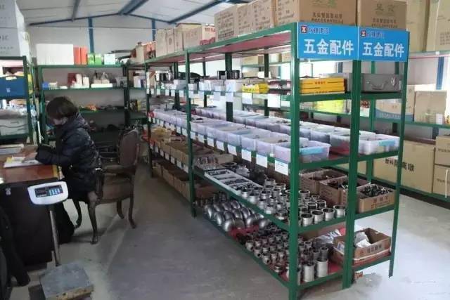这工地肯定是女项目经理干的 ...