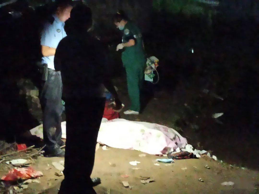 现场视频建兴一女子坠河溺亡