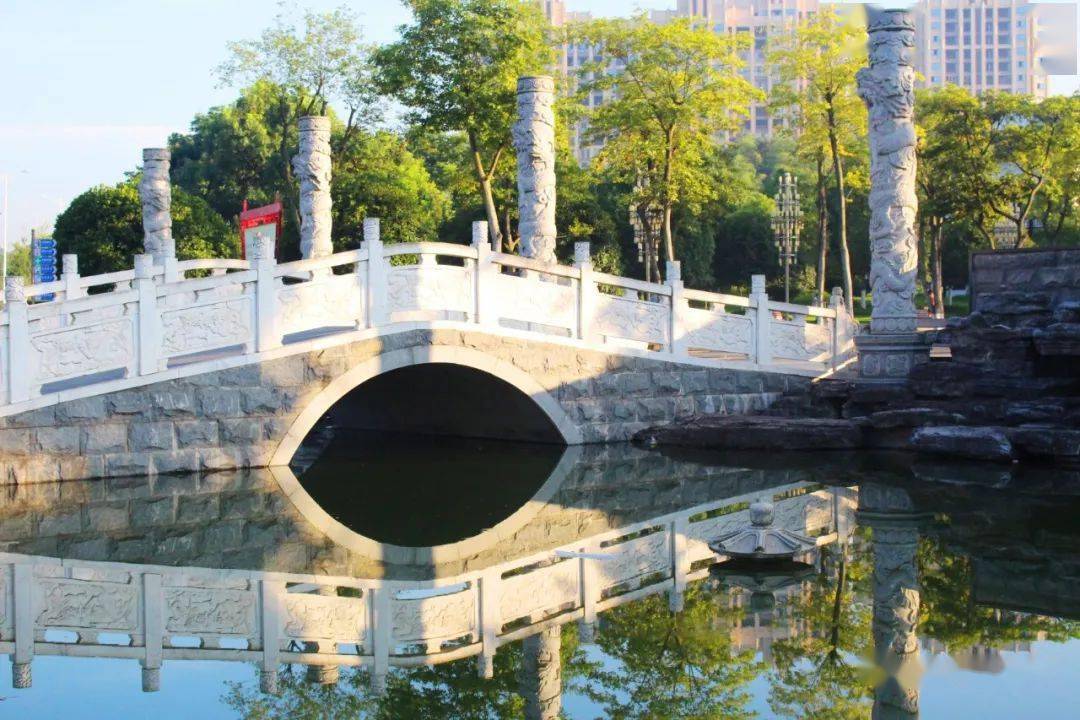 让我陶醉的玉潭公园美景