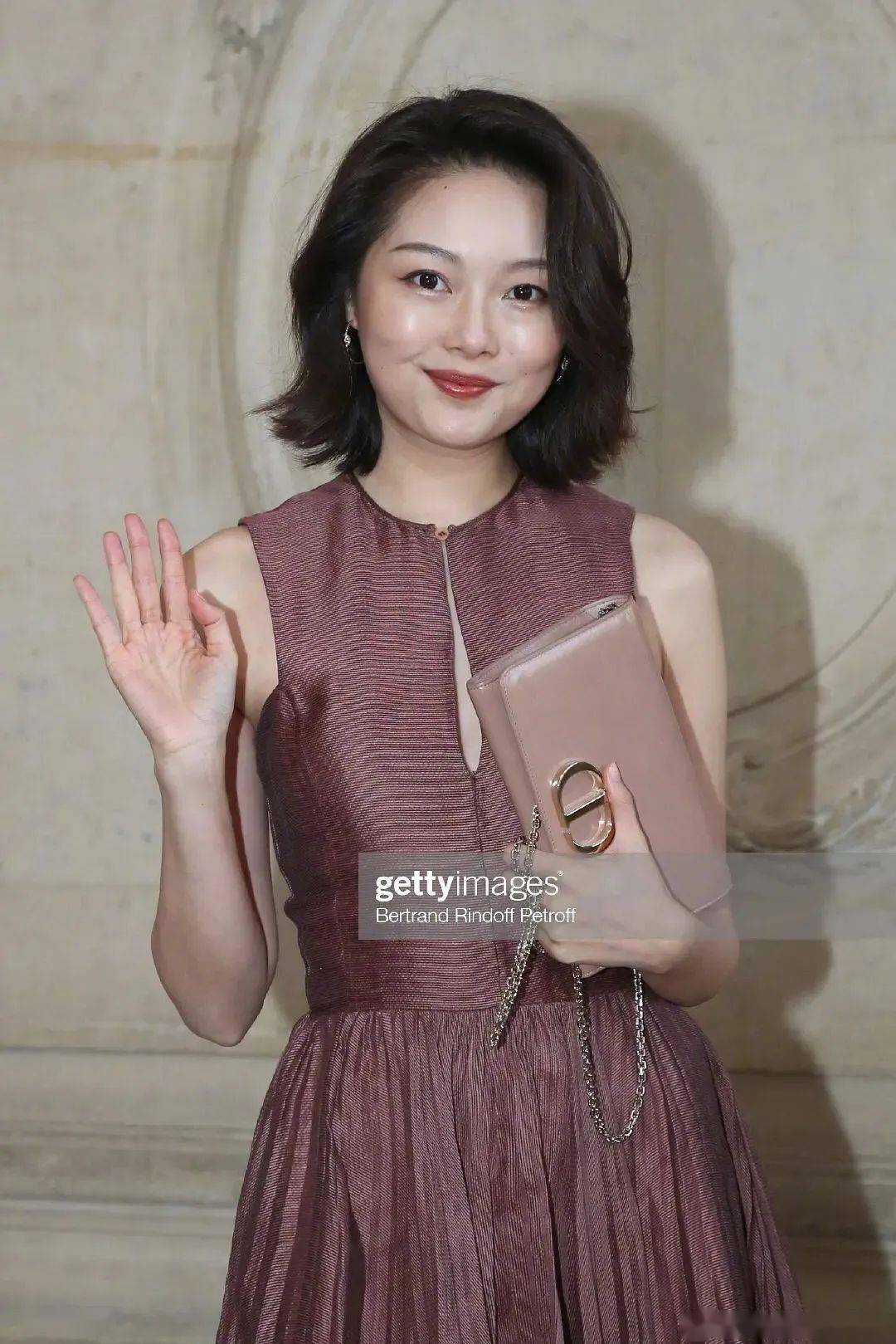章小蕙最近的照片 4d07a56f4171440aa20d993a9eed8099.jpeg