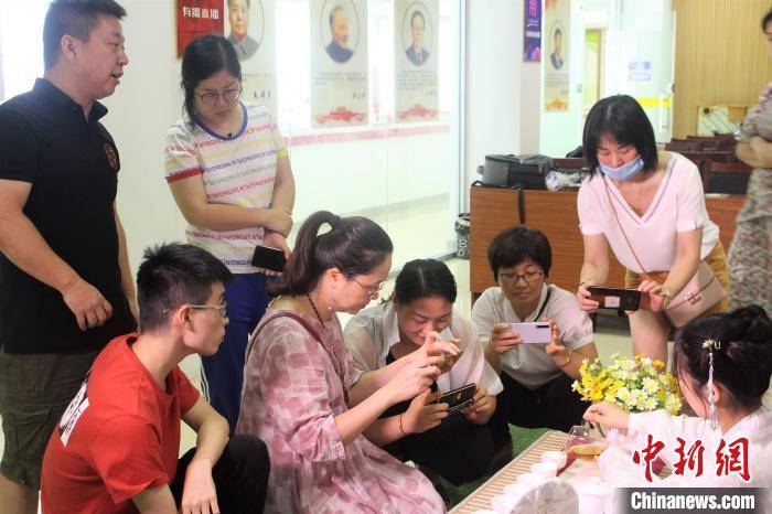 计生|“直播带货”走近农村妈妈：相信会越做越好