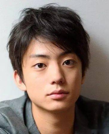 太养眼了!10位帅哥入选上半年日本爆红男演员,你想带谁回家?