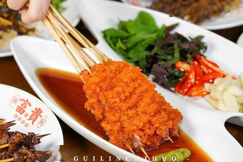 施家园|来吃的都是『富贵』人家！施家园的国潮烤肉店