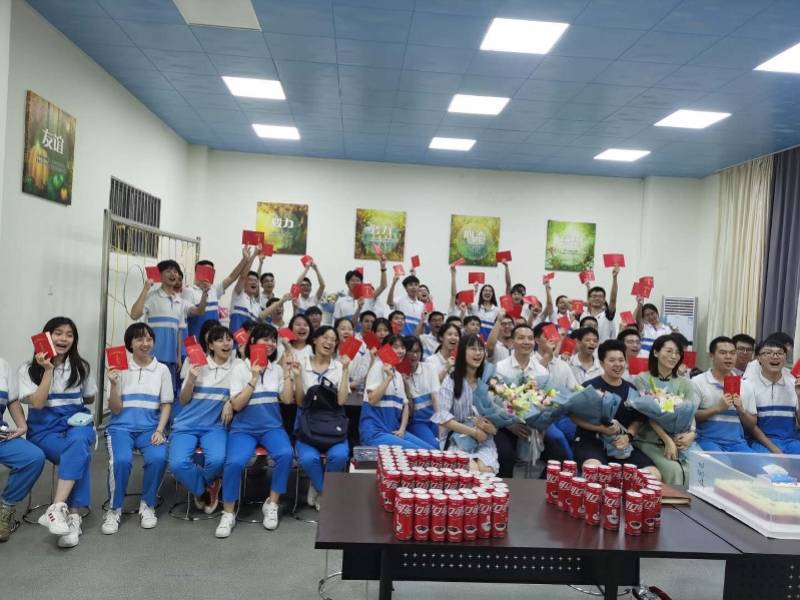 唐慧珍|高考结束了，青春记忆常在！惠州实验中学这场毕业典礼超有爱