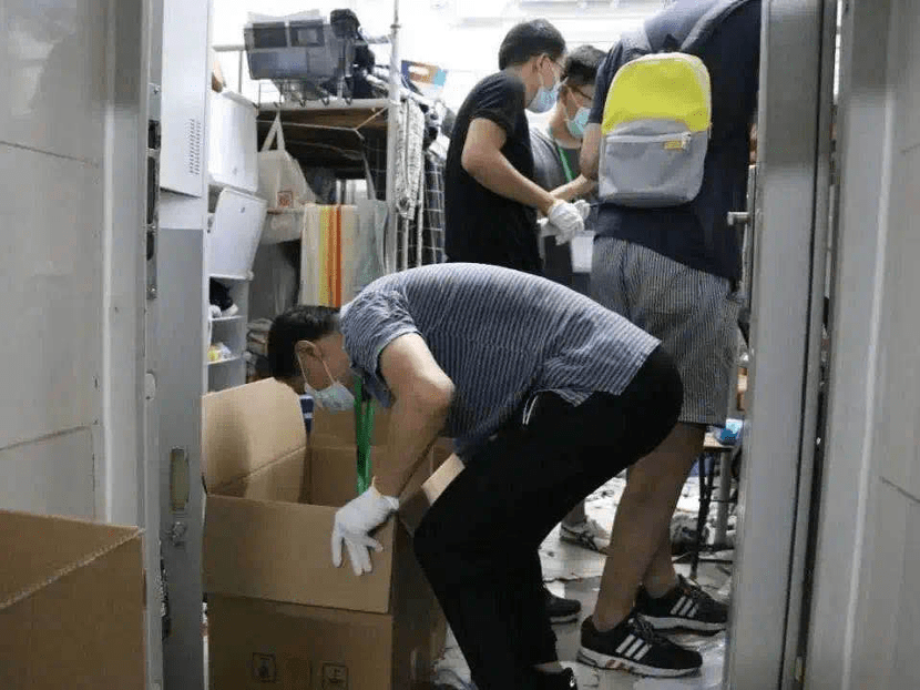 院长打包行李学生“云指挥”北京高校毕业“寄”现温情