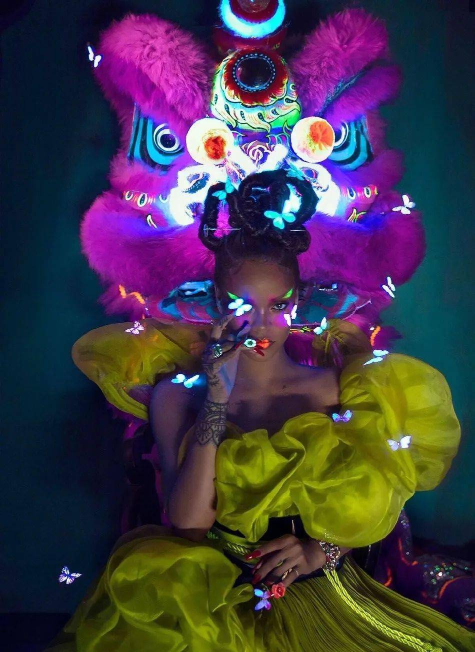 Jennie|继A$AP Rocky之后，Jennie、Kylie等人的种草又让蝴蝶元素在今年爆火。