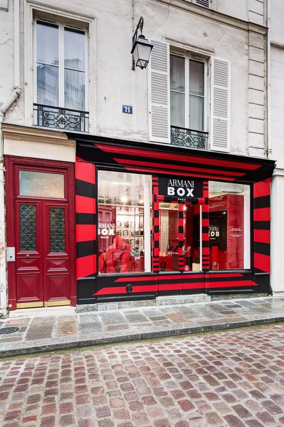 Armani|?美妆博物馆?丨当大牌们都开始认真做彩妆