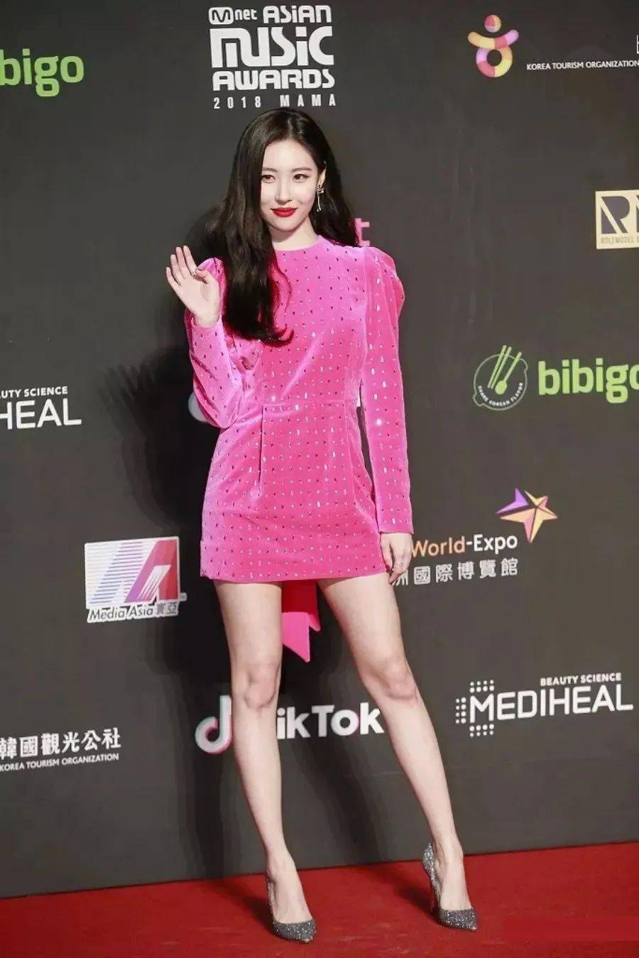 step|打卡宋祖儿同款瘦腿操 这酸爽谁做谁知道！