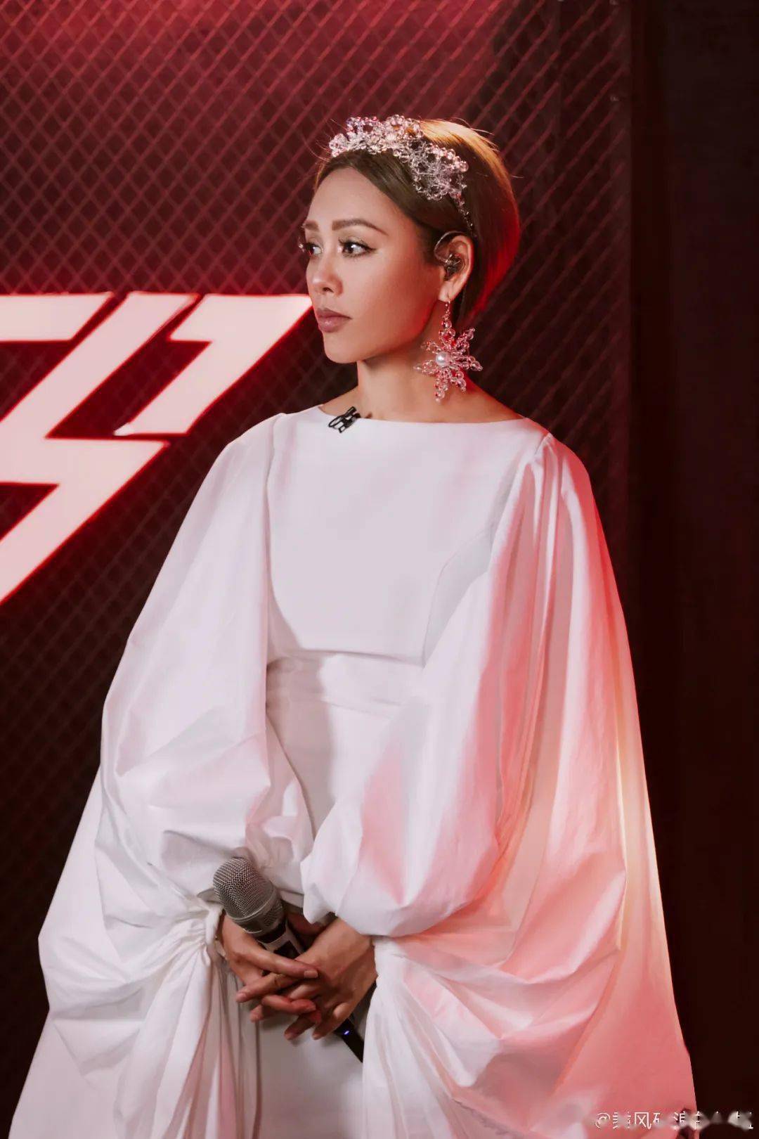 珍珠|30块买一斤？！我把乘风破浪姐姐们的首饰盒偷来了！