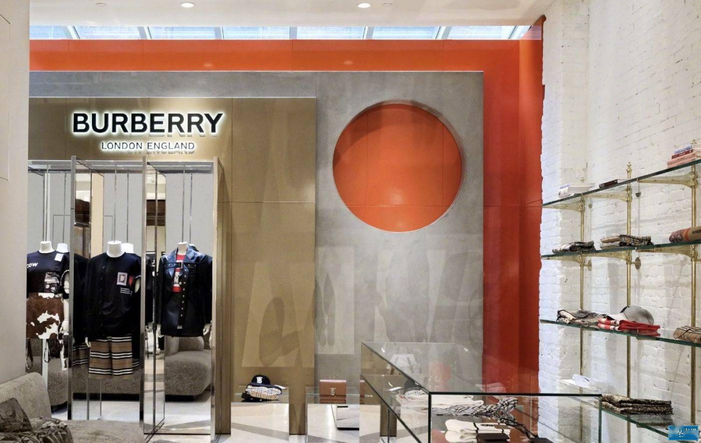 门店|奢侈品消费需求下降 Burberry一季度可比销售额跌45%