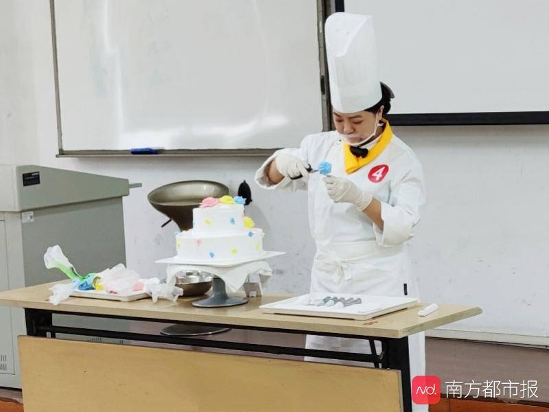 教学|以赛促教！广东135名高职青年教师秀“绝活”