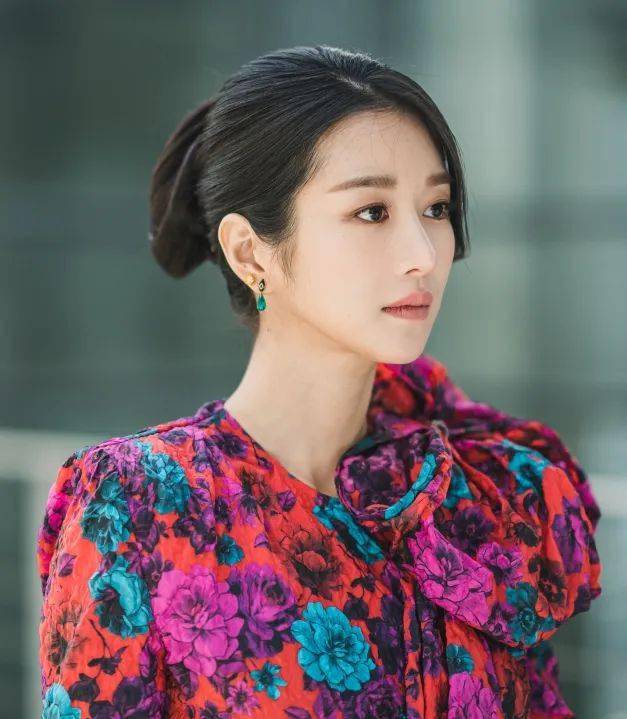 剧中|虽然是神经病，但够时髦就没关系！