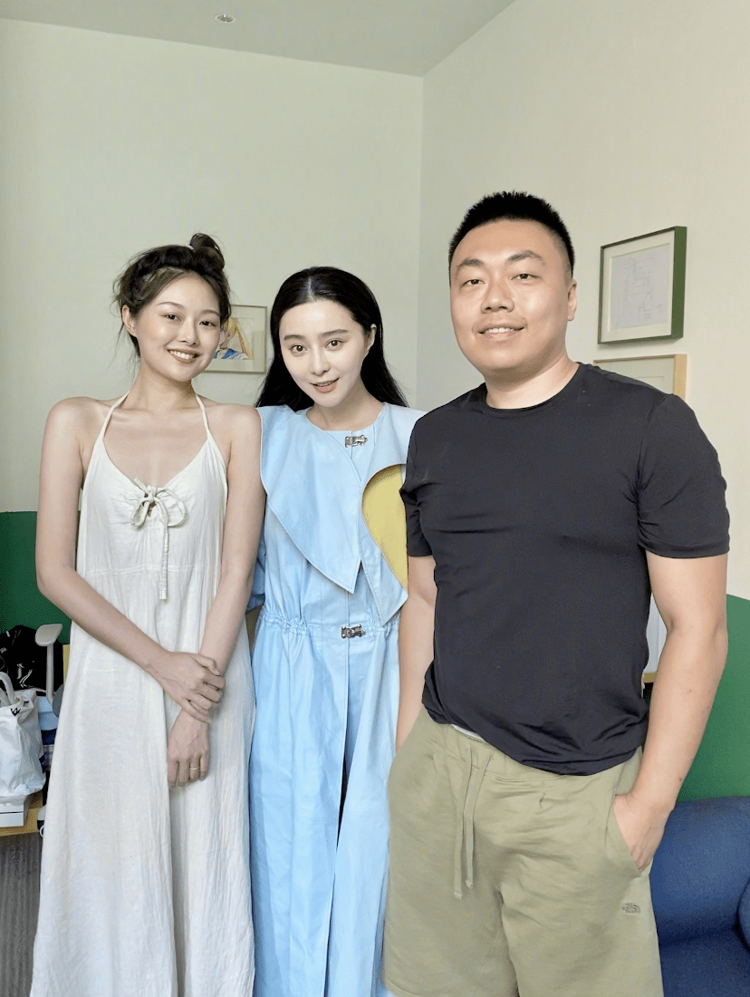 颜也|网红艳压范冰冰？想不到亚洲神颜也有这天。。。