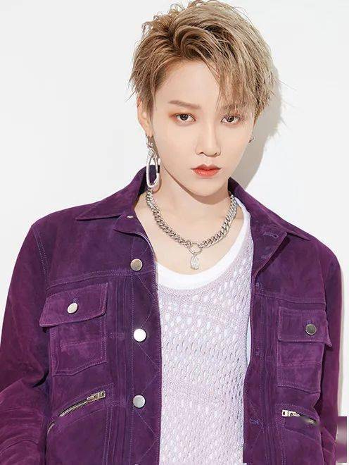 颜也|网红艳压范冰冰？想不到亚洲神颜也有这天。。。